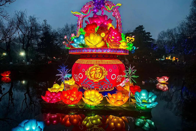 彩灯花灯现场实拍图