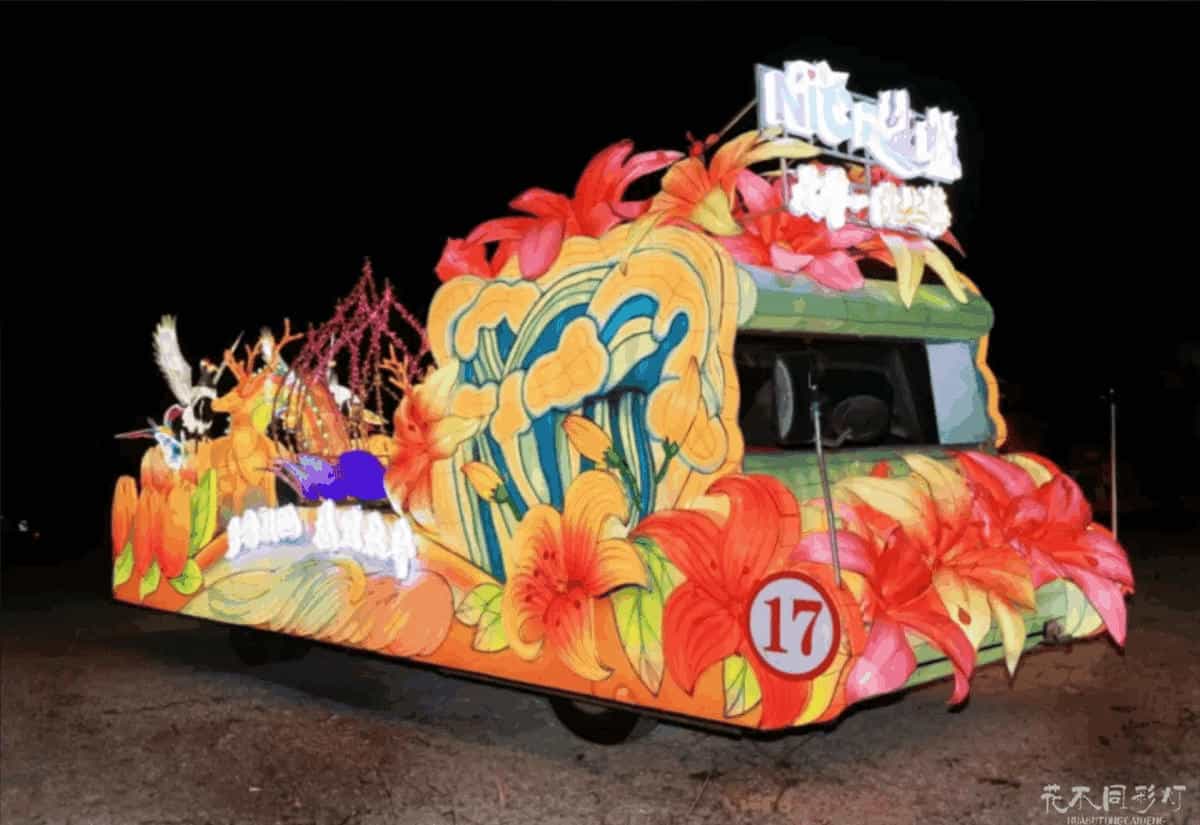 花车彩船现场实拍图