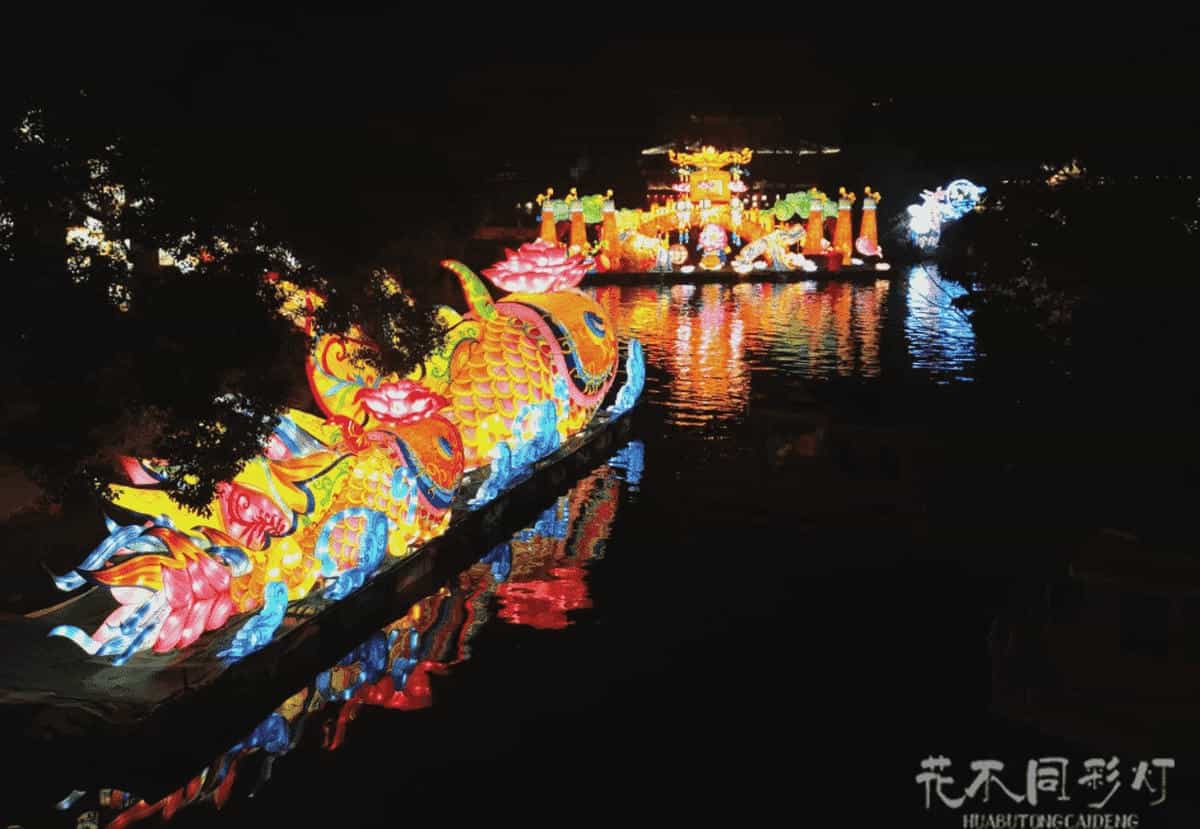 花车舞蹈表演怎么配合