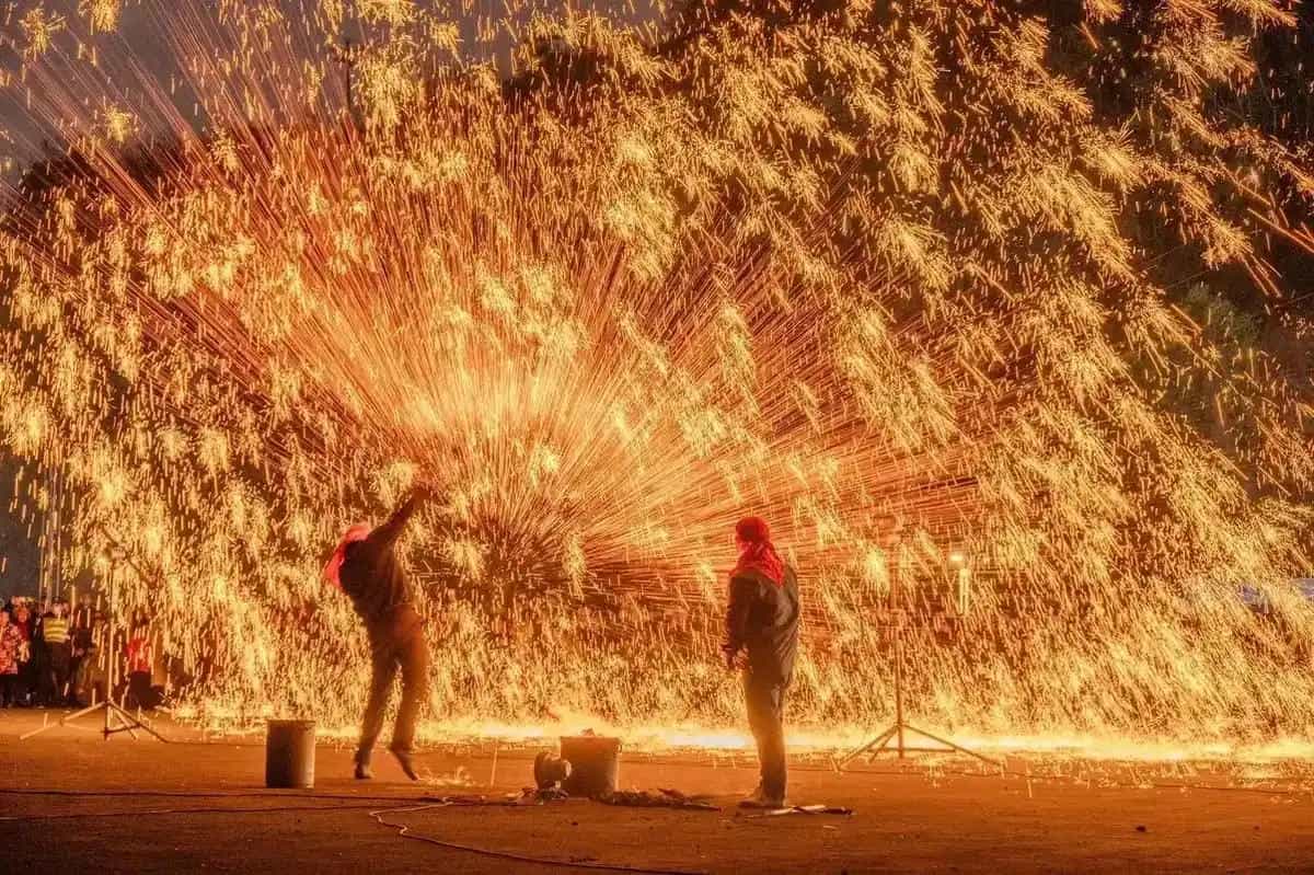 打铁花定制样式现场实拍图