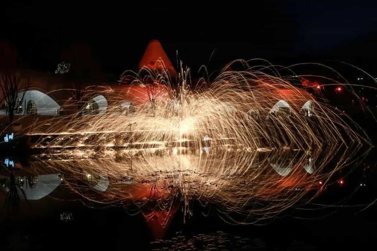 打铁花演出资讯现场实拍图