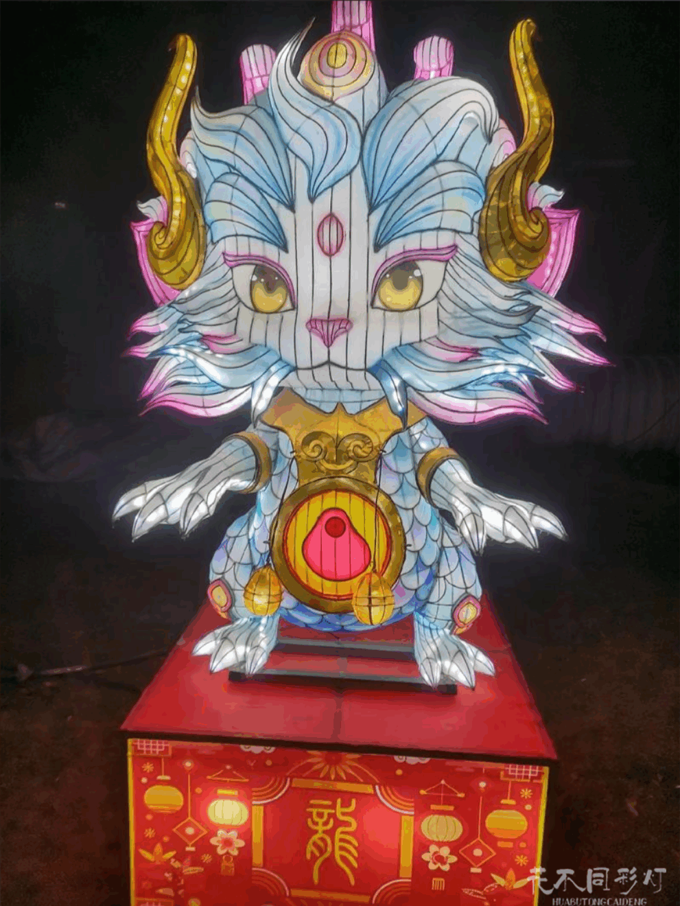 可爱型十二生肖花灯造型-龙 可爱型十二生肖花灯造型-龙