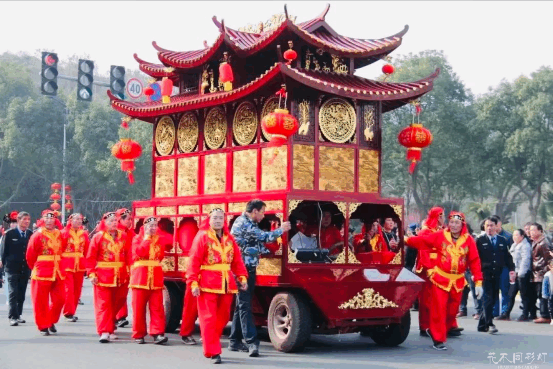 丝路主题花车动态机械特写-民族歌舞表演装置