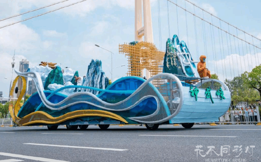 马年花车动态机械特写-四足协动与翅膀展开技术