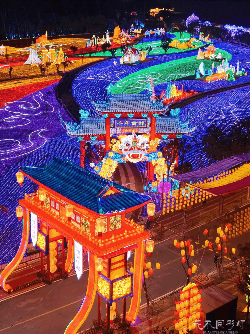 千年商都灯光节全景图 千年商都灯光节全景图