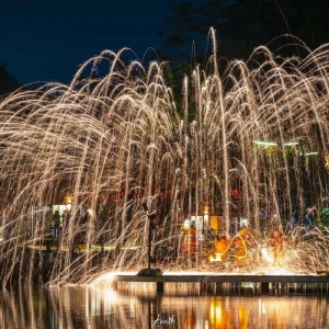 南岳里庙会打铁花表演公告