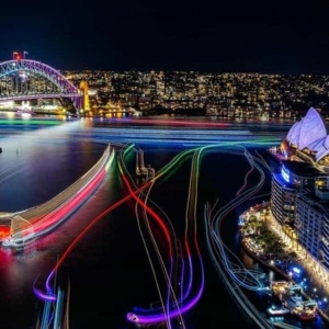 商场灯光秀策划方案-花不同彩灯